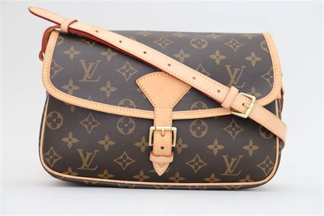 louis vuitton sologne vs diane